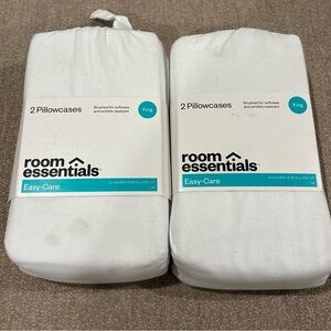 Set of Four Target Room Essentials Easy-Care King White Pillowcases Cotton Blend